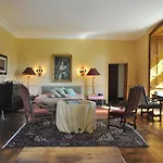 Chateau De Saint-Martory